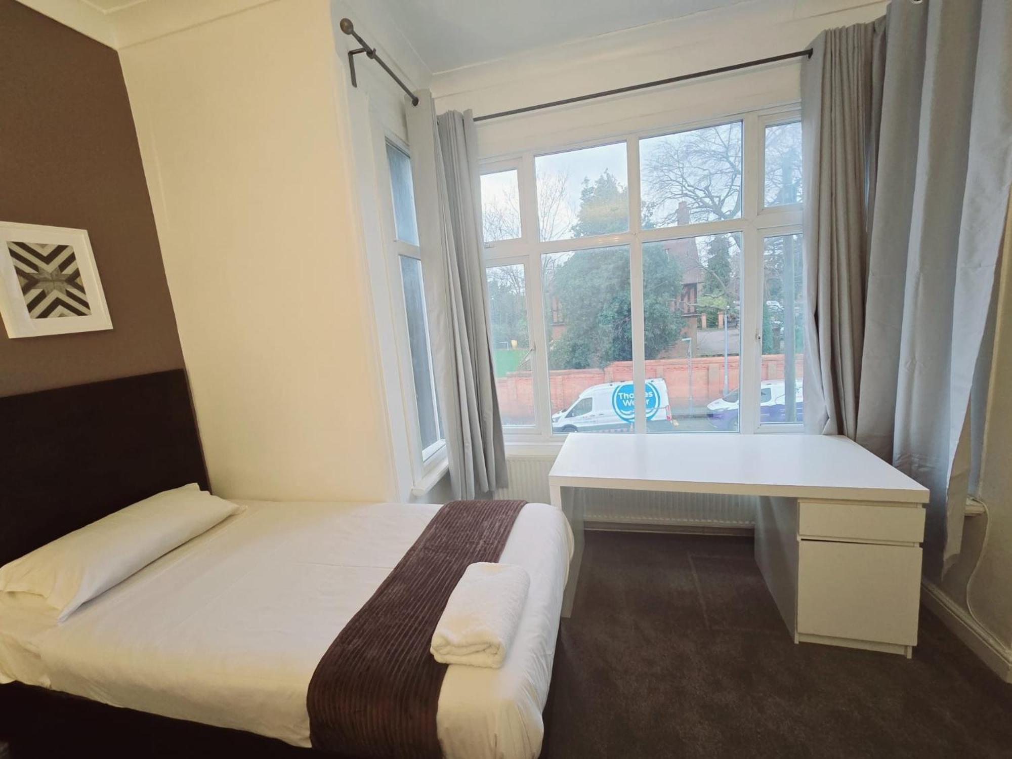 Kingswood Hotel Maidenhead Exterior foto